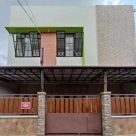 Hotel Reddoorz At Syariah House Purwokerto Exteriér fotografie