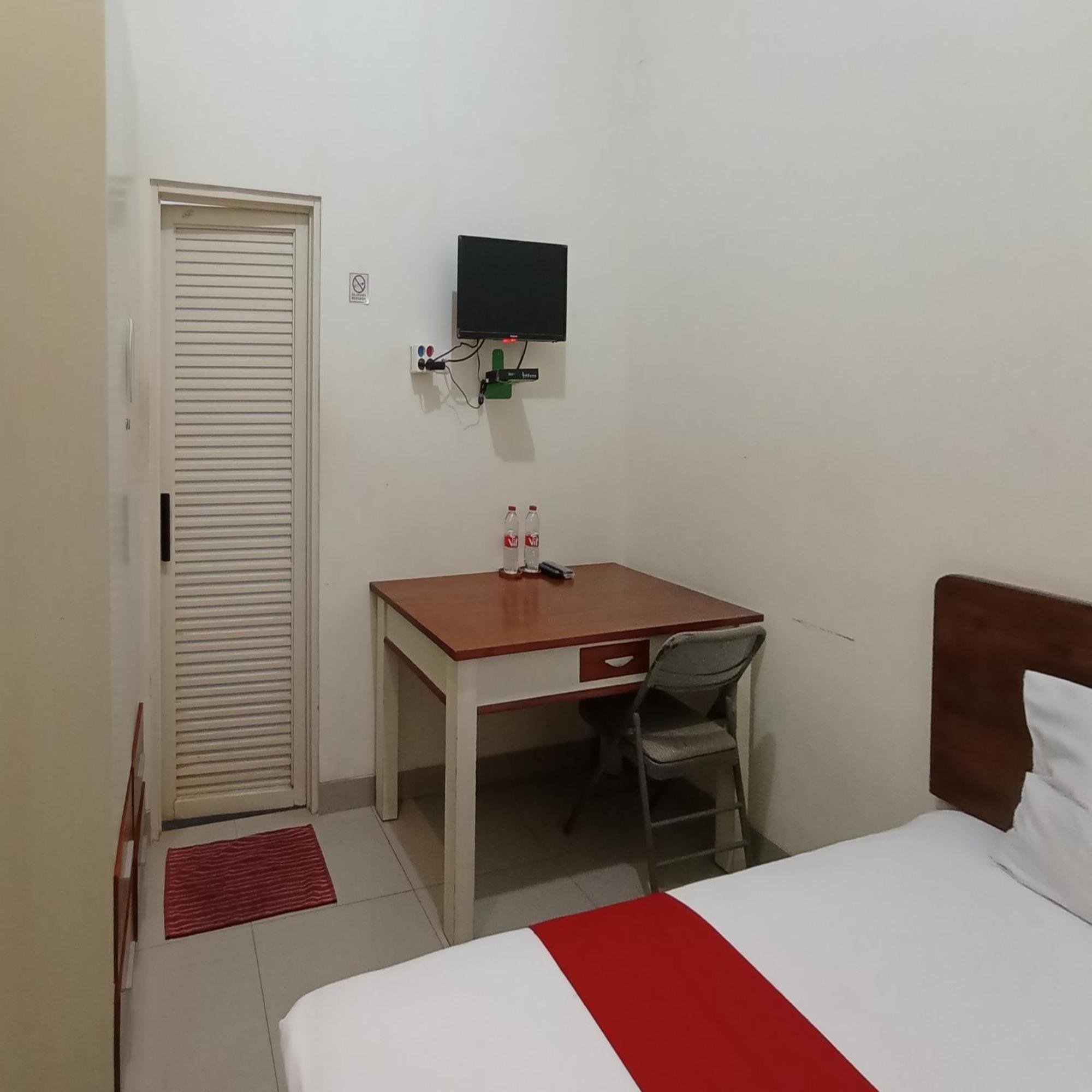 Hotel Reddoorz At Syariah House Purwokerto Exteriér fotografie