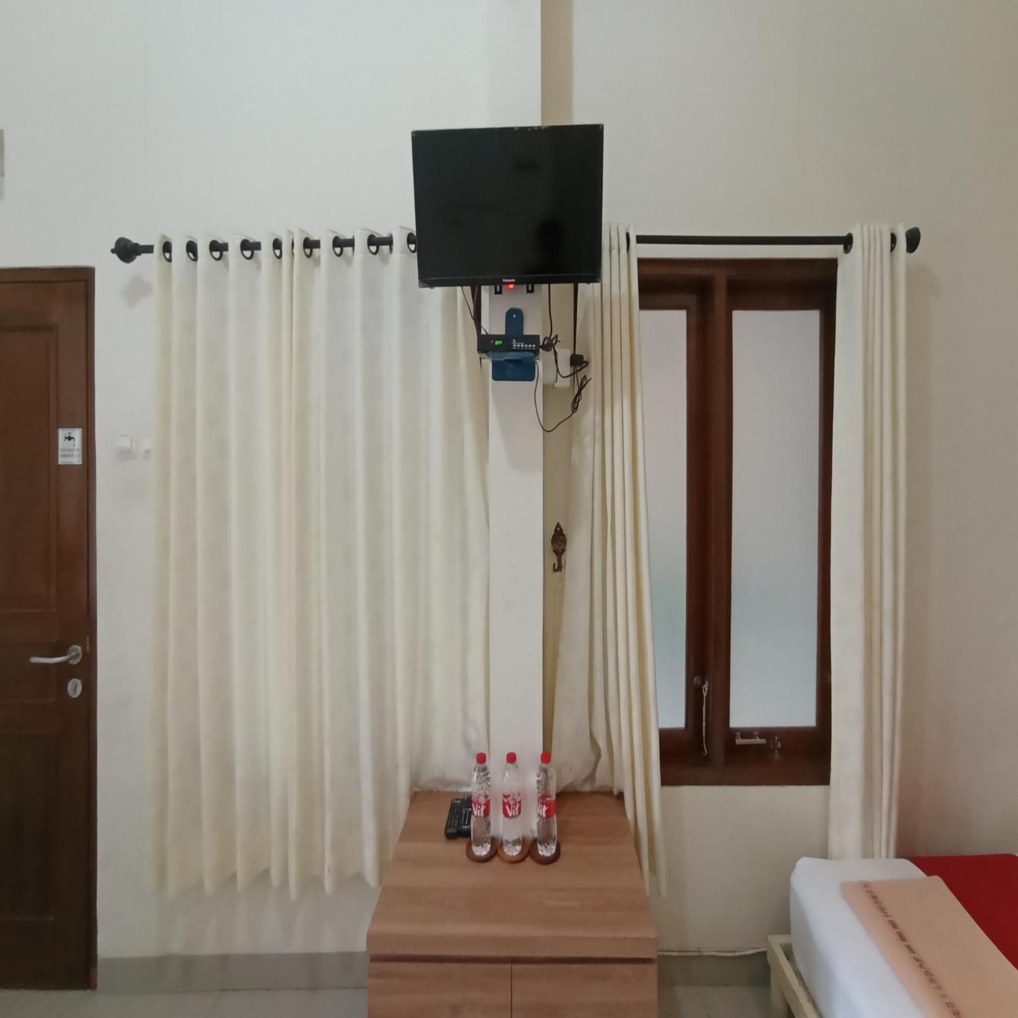Hotel Reddoorz At Syariah House Purwokerto Exteriér fotografie