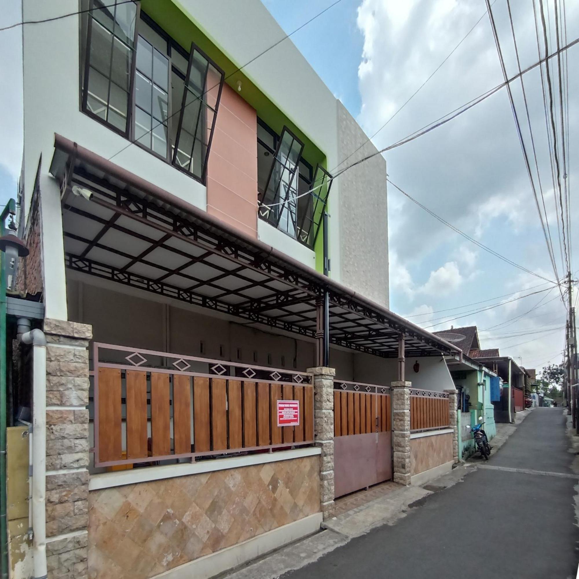 Hotel Reddoorz At Syariah House Purwokerto Exteriér fotografie