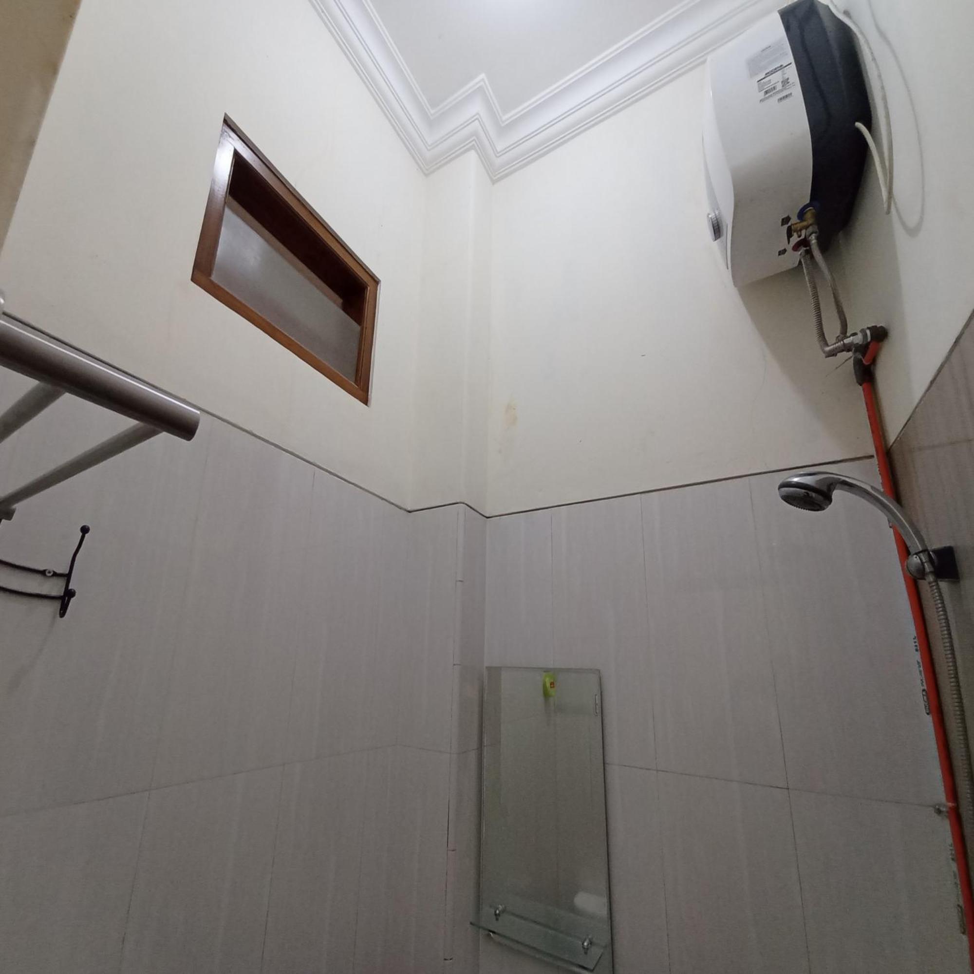 Hotel Reddoorz At Syariah House Purwokerto Exteriér fotografie